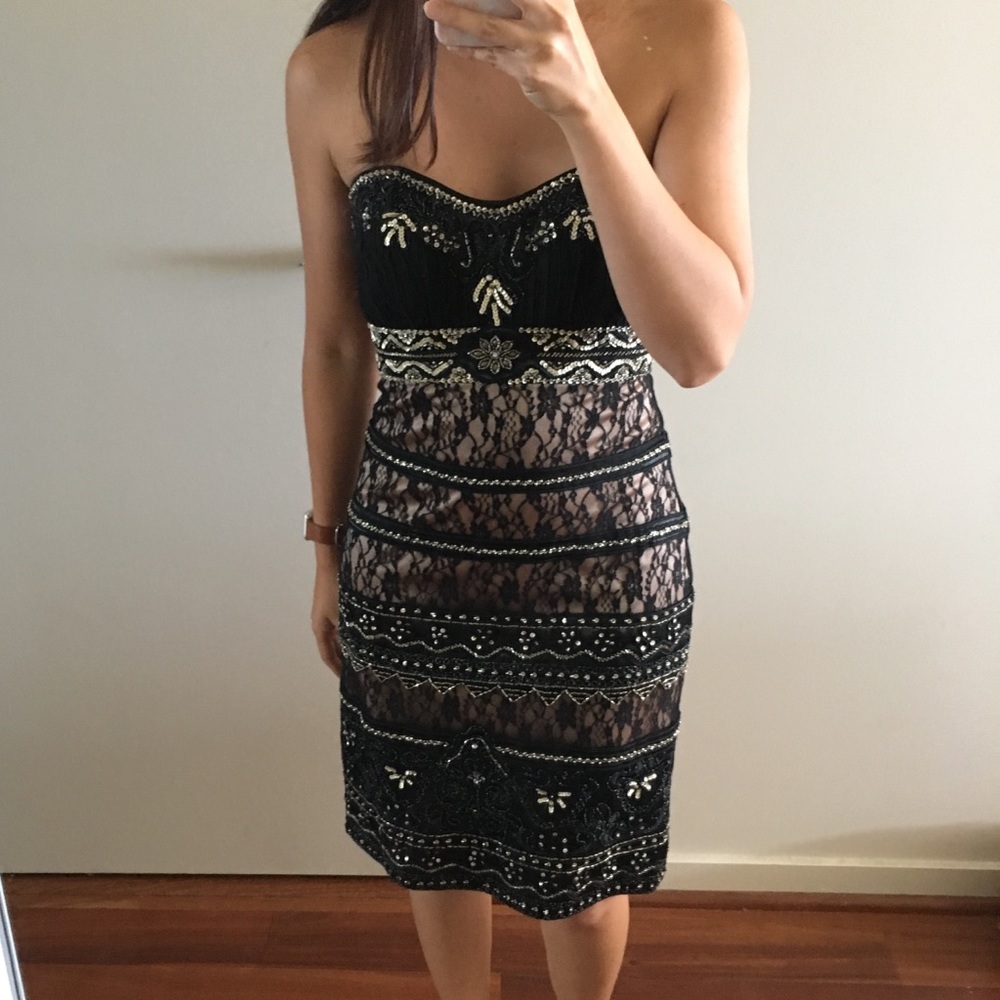 Sue Wong Black and Nude Lace Beaded Dress